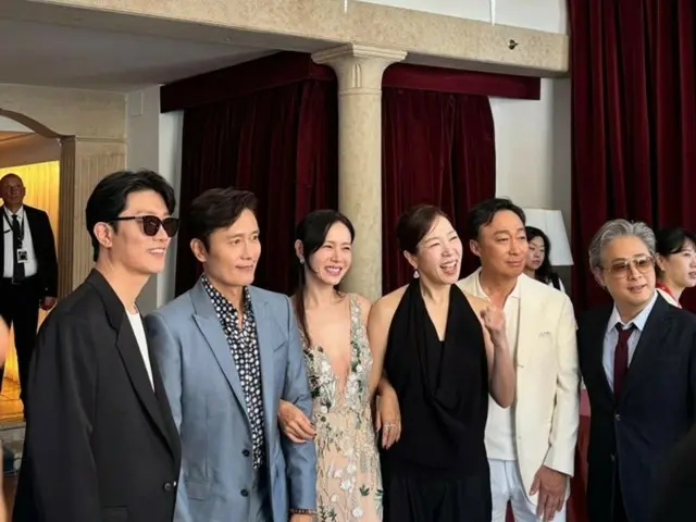 Son Ye Jin merasa puas meskipun film "It Can't Be Done" tidak memenangkan penghargaan di Festival Film Venesia... "Jantungku berdebar kencang dan rasanya seperti mimpi"