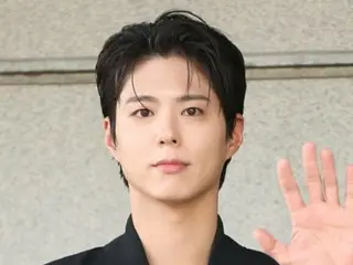 Park Bo Gum memperingatkan terhadap perdagangan tiket ilegal untuk pertemuan penggemar