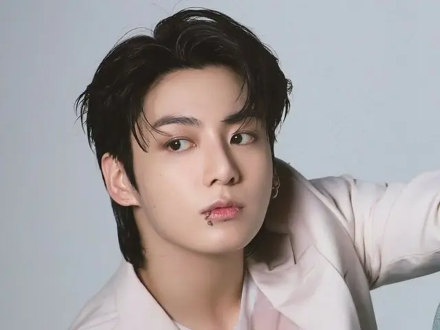 Remix BTS JUNG KOOK & Usher melampaui 100 juta penayangan di Spotify... Kolaborasi yang tak tertandingi