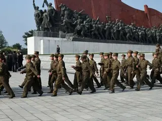 "Militer Korea Utara 'miskin' meskipun memiliki senjata nuklir"... "Bertahan hidup dengan bantuan pangan untuk keluarga"... Pelapor hak asasi manusia PBB