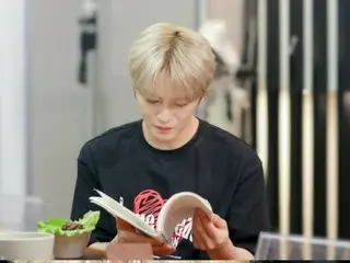 J-JUN menangis setelah melihat buku harian perawatan ibunya untuk pertama kalinya