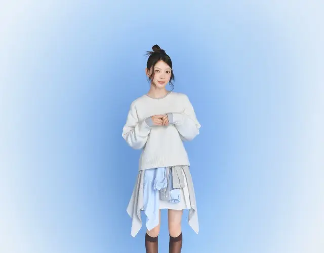 「ILLIT」のメンバーがそれぞれの個性を活かしたコーディネートを披露05