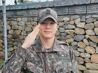 [Teks lengkap] Kim Min Gi, yang telah menarik perhatian karena "perjodohan kantornya," mengomentari keluarnya dari militer hari ini (30)... "Ada saat-saat yang sulit, tetapi saya berhasil menyelesaikan tugas saya dengan aman" dan mengucapkan terima kasih kepada orang-orang di sekitarnya.