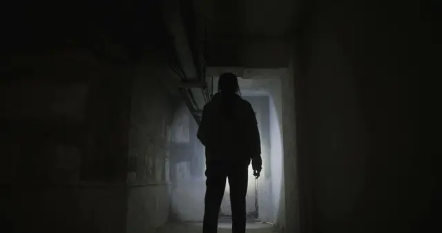 韓国発のホラー映画『層間騒音』恐怖の団地にはこびる、不穏なアイテム・人物写真が到着！12