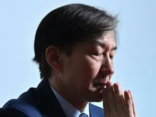 Cho Kuk meminta maaf atas "kecurangan ujian masuk anak-anak"... "Saya minta maaf kepada anak-anak muda yang menggunakan koneksi orang tua saya" = Korea Selatan