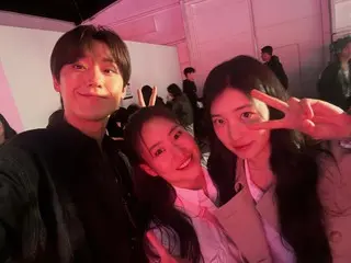 "Penampilan tanpa biaya jadi topik hangat" Lee Do Hyun dan Suzy (mantan Miss A) terlihat seperti adegan sinetron hanya dengan berdiri di sana