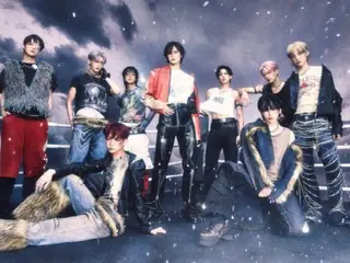 Album debut Korea dari grup multinasional &TEAM terjual lebih dari 1,22 juta kopi pada penjualan awal