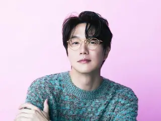 Penyanyi Sung Si Kyung mengatasi rasa sakit karena pengkhianatan mantan manajernya dan kembali ke panggung... Dia akan tampil sesuai jadwal di acara di Incheon pada tanggal 9
