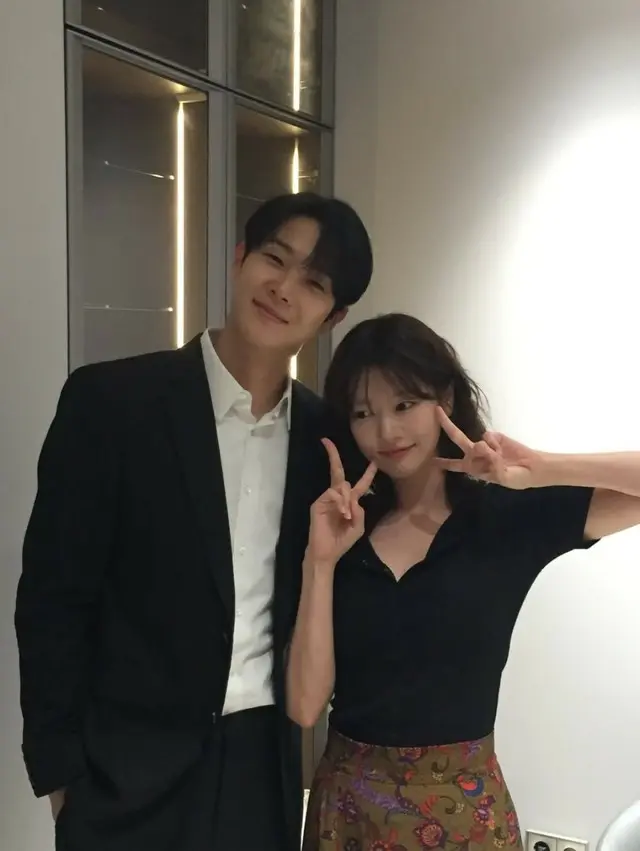 ドラマ「私と結婚してくれますか？」チェ・ウシクとチョン・ソミン、お似合いのツーショット公開2