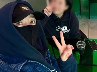 Kim Hye Soo adalah seorang "profesional" dalam menjaga kurva S kapitalnya... Dia "mengikuti menu dengan saksama" bahkan saat makan di luar!