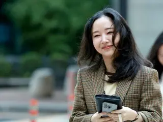 Mantan CEO ADOR Min Hee Jin: "Kembalinya New Jeans belum diumumkan secara resmi, tetapi mereka hanya beranggotakan lima orang."