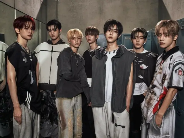 "CLOSE YOUR EYES" melampaui 570.000 kopi di minggu pertama... Penjual setengah juta dengan pertumbuhan tak terbatas