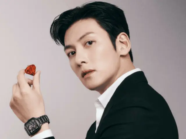 Merek jam tangan Rado luncurkan edisi terbatas Ji Chang Wook