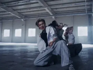 "TOMORROW X TOGETHER" YEONJUN menduduki tangga lagu di Billboard 200 AS selama dua minggu berturut-turut... kehadiran yang luar biasa