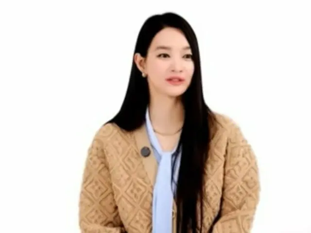 Aktris Shin Min A, gaun pengantin apa yang paling ingin kamu kenakan? Gaun pengantin seperti apa yang ingin dikenakan oleh "pengantin Desember"?