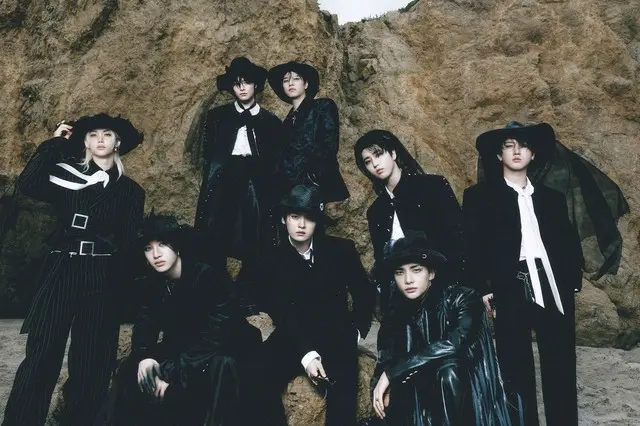 「Stray Kids」、米ビルボード200で8回連続1位…K-POPのヒストリーメーカー