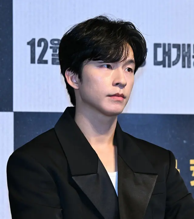 映画「コンクリート・マーケット」ホン・ギョン、「同年代の俳優たちからいい刺激を受けた」