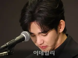 [Resmi] SBS mengumumkan bahwa mereka telah memutuskan untuk membatalkan program berita tentang Kim Soo-hyeon dan mendiang Kim Sae-ron karena "kesulitan dalam mengambil keputusan."