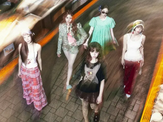 "Come Over" dari LE SSERAFIM berada di peringkat ke-90 dalam "Lagu Terbaik Tahun Ini" versi majalah Consequence