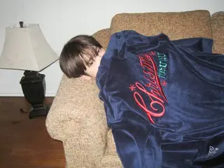 Park Jinyoung (GOT7) merilis lagu Natal... Single digital "Christmas Fever" dirilis pada tanggal 10