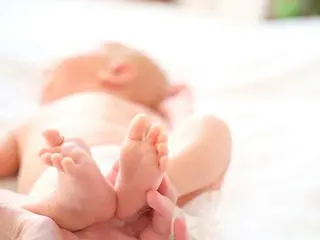 Mahasiswi internasional ditangkap karena melahirkan di kampus universitas dan meninggalkan bayinya di dalam kantong kertas - Korea Selatan