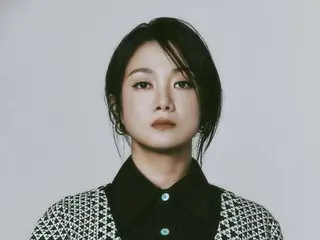 "Lebih buruk daripada diam"... Narae Park, yang tengah tengah kontroversi terkait "wanita penyuntik", telah merilis sebuah video tanpa permintaan maaf atau penjelasan, membuat industri bertanya-tanya, "Apa yang akan kita lakukan?"