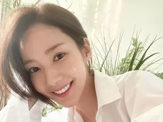 Aktris Park Min Young, memperbarui SNS untuk pertama kalinya setelah sekian lama... Visual murni tetap utuh