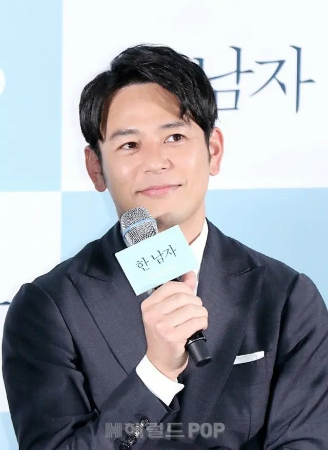 映画「ある男」記者懇談会に出席した俳優妻夫木聡