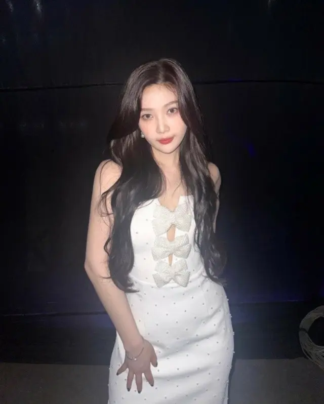 ジョイ（Red Velvet）、純白の女神姿…ギャップのあるセクシーな魅力