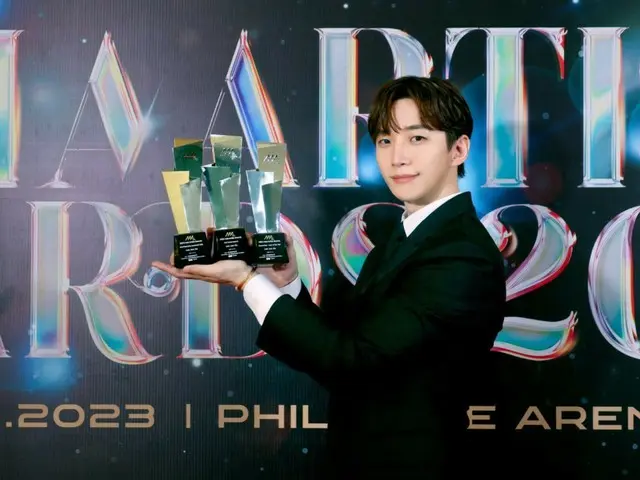 「2PM」ジュノ、2年連続「AAA」大賞を含む3冠王…「素敵な俳優として報いる」