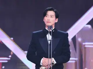 Hadiah utama diberikan kepada Nam Goong Min, "Terima kasih kepada keluarga dan istri tercinta" = "MBC Drama Award"