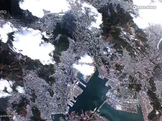 Startup luar angkasa Korea Selatan merilis citra satelit yang jelas dari Busan = Korea Selatan