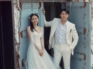 Aktris Son Ye Jin dan aktor Hyun Bin telah menjadi suami-istri selama "dua tahun"...merayakan "resolusi kedua" mereka