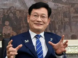 Pemimpin Partai Mok Song Yong Ji-song, yang akan mencalonkan diri dalam pemilihan umum saat berada dalam tahanan, ``menolak persidangan dan mulai berpuasa'' = Korea Selatan