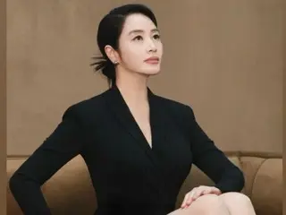 Aktris Kim Hye Soo memiliki kecantikan dan gaya yang sempurna sehingga sulit dipercaya bahwa dia berusia 50-an... "Bos terakhir" dalam manajemen diri