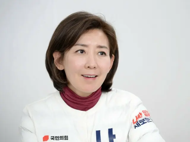韓国総選挙、与党「国民の力」の羅卿瑗候補が当選確実...「真心が勝利を導いた」