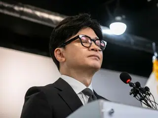 Partai yang berkuasa di Korea Selatan mengadakan ``pertemuan meja'' pada tanggal 15 untuk membahas tindakan pencegahan untuk ``kursi kosong'' ketua komite tanggap darurat.