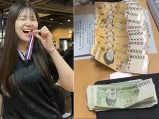 ``Datang dan makan gratis seumur hidup''...Gadis SMA yang membawa kembali uang tunai 1,22 juta won = Korea Selatan