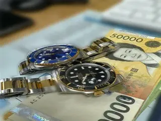 Polisi Korea Selatan menangkap 15 penipu phishing dan mendapatkan kembali hasil kejahatan berkedok pembelian jam tangan mewah