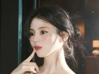 Aktris Han So Hee, "Kamu cantik, kamu benar-benar cantik"... Kecantikan di luar bahu yang tampak seperti lukisan