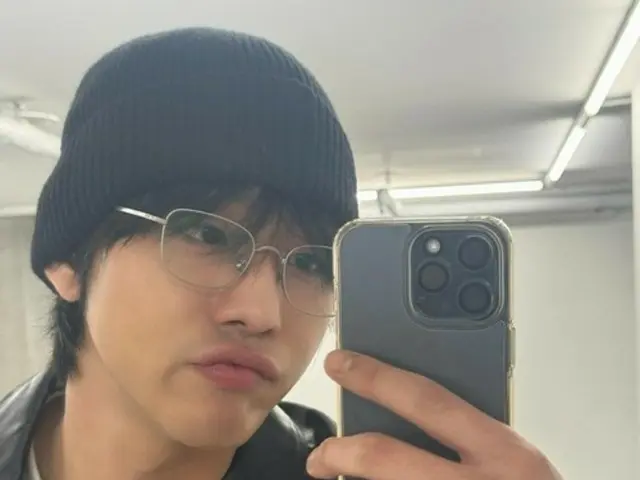 Ahn HyoSeop, anak manis yang berdonasi di Hari Anak... Selfie cermin menjadi trendi