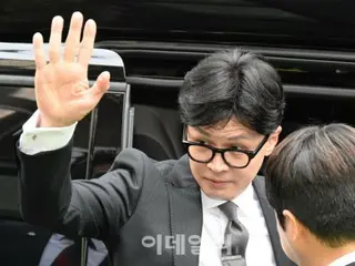 Han Dong-hoon, mantan ketua komite tanggap darurat, menduduki peringkat pertama di antara para pemimpin partai dalam hal popularitas pada masa kekuasaan rakyat - laporan Korea Selatan