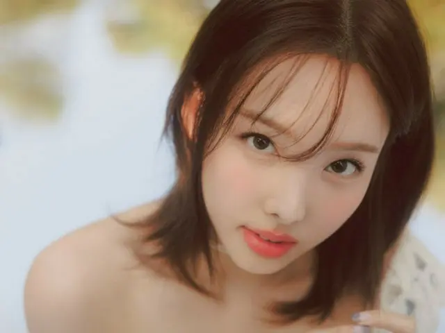 Nayeon "TWICE" akan merilis mini album keduanya "Me (NA)" pada 14 Juni