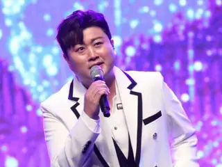 [Teks lengkap] Penyanyi Kim Ho Joong merilis pernyataan resmi mengenai dugaan melarikan diri setelah kecelakaan lalu lintas, ``Tidak ada perubahan pada jadwal pertunjukan.''
