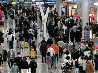Jumlah pengunjung asing ke Jepang pada bulan April melebihi 3 juta, melanjutkan dari bulan sebelumnya...Jumlah wisatawan Korea merupakan yang ``tertinggi'' dibandingkan bulan April