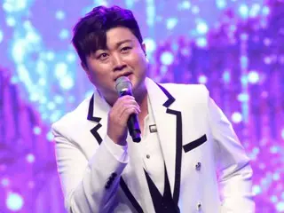 Kecelakaan penyanyi Kim Ho Joong terjadi 5 menit setelah kembali ke rumah, mengganti mobil dan memulai lagi...Video kamera pengintai dirilis