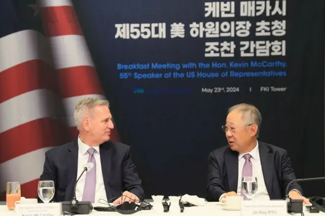 トランプ氏の最側近が「訪韓」…韓国の主要企業人たちと「経済協力」論議