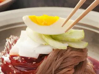 Satu pelanggan meninggal dan 30 orang keracunan makanan setelah makan mie dingin... Apa hukuman pemiliknya? = Korea
