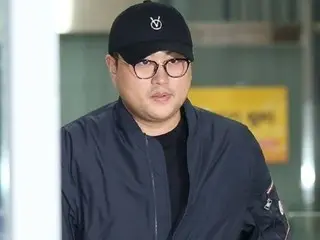 Penyanyi Kim Ho Joong dikritik karena bisa “menonton ulang” meski tak lagi tampil di KBS