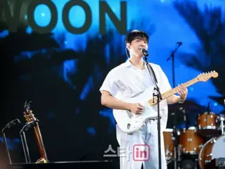JEONG SEWOON mempersembahkan panggung menyegarkan di 'Palette Music Festival'